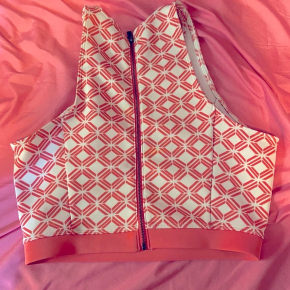 Great for festivals or wearing wherever you’d like to in this upcoming summer. - Picture 1 of 3